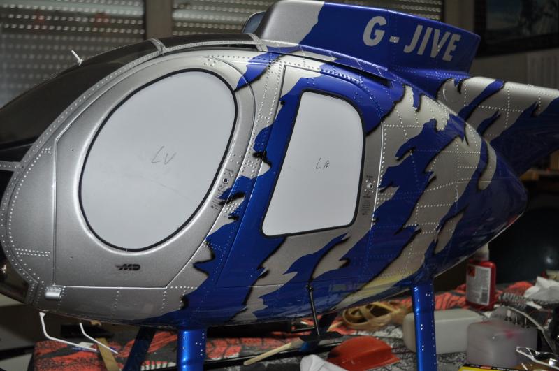 Deuren in heli gezet voor controleren vervorming evt.