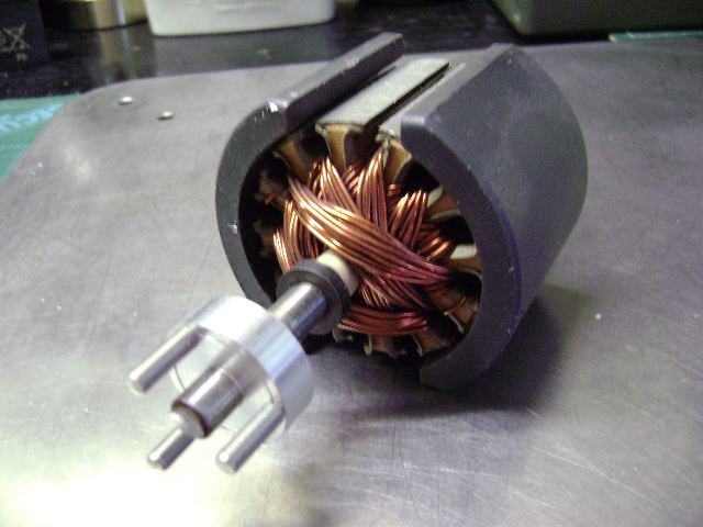 DSC00401

Kan hier nog een mooie motor van maken
om en nabij de 240 watt
bij 12 volt