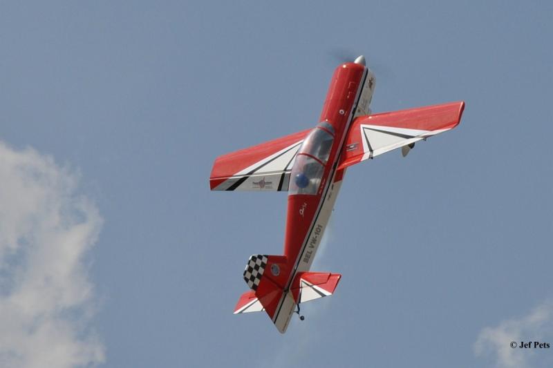 EF 110" Yak 54 (2010 - Royal Broken Wings)