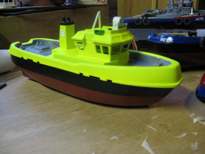 Klein havendienstbootje