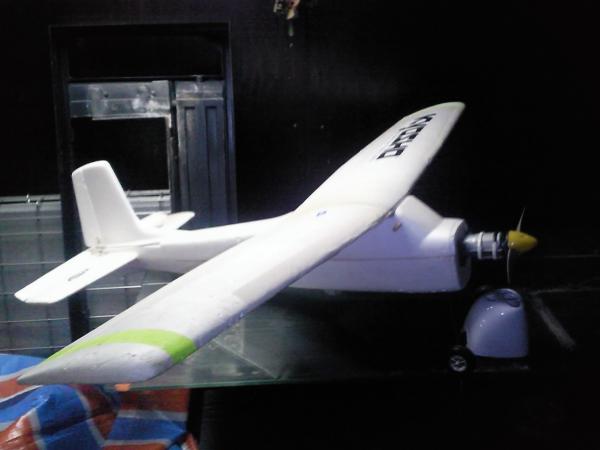 kyosho cesna trainer