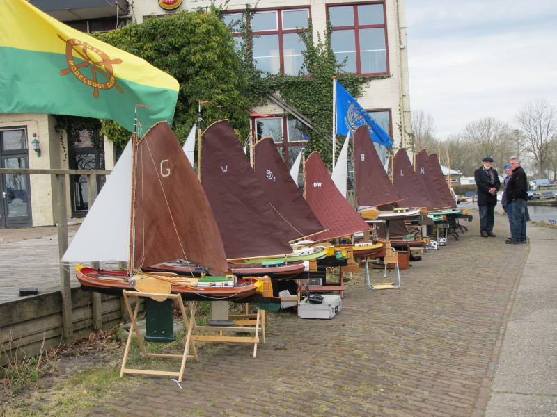 Model skûtsjes in Langweer