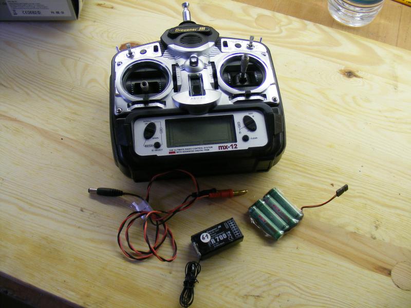 MX12 displ (2)
