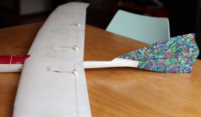 Plankie met Alula staart