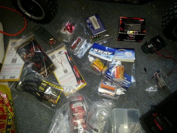 Rc erik 2013 03 14 losi 5ive brushless (4)