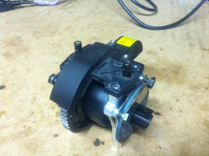 Rc erik 2013 05 23 Losi benzine alu center diff (2)