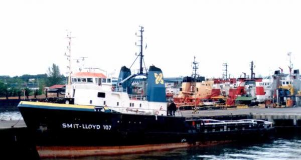 Smit-Lloyd 107