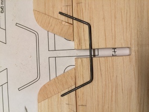 Staart Hinge