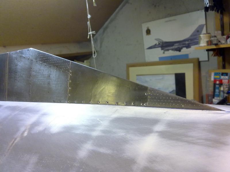 tail 005