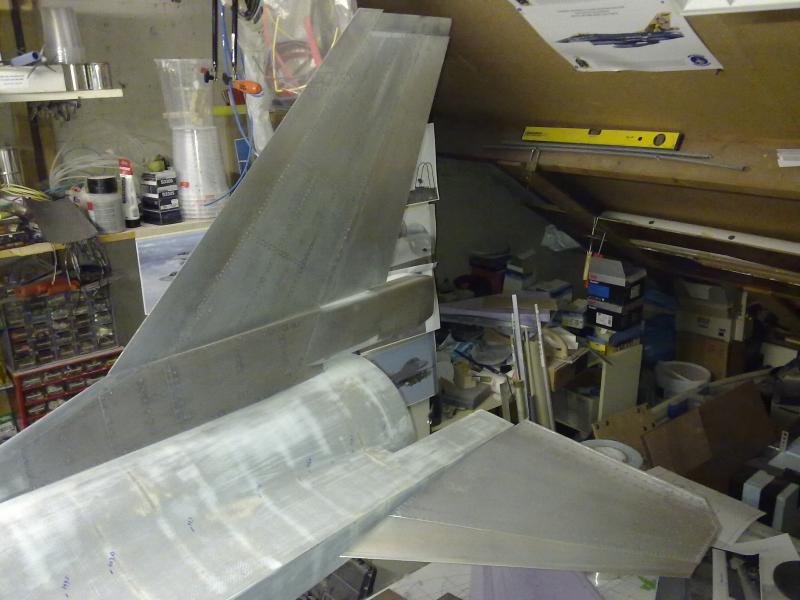tail 012