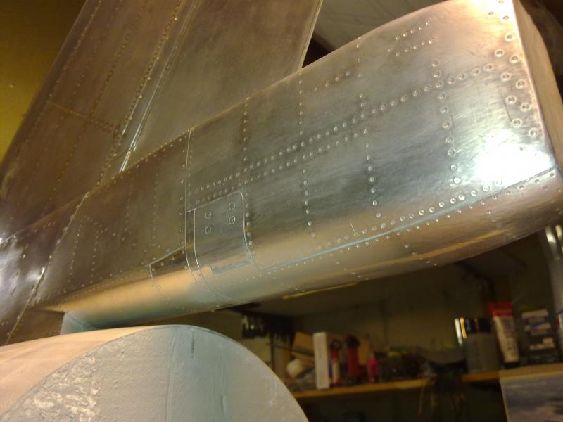 tail 014