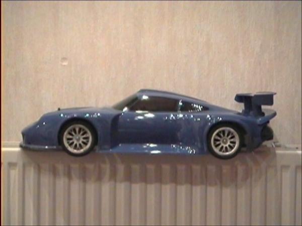 TGX Porsche

De eerste nitro RC gekocht bij Quartel (betaald) door mijzelf
